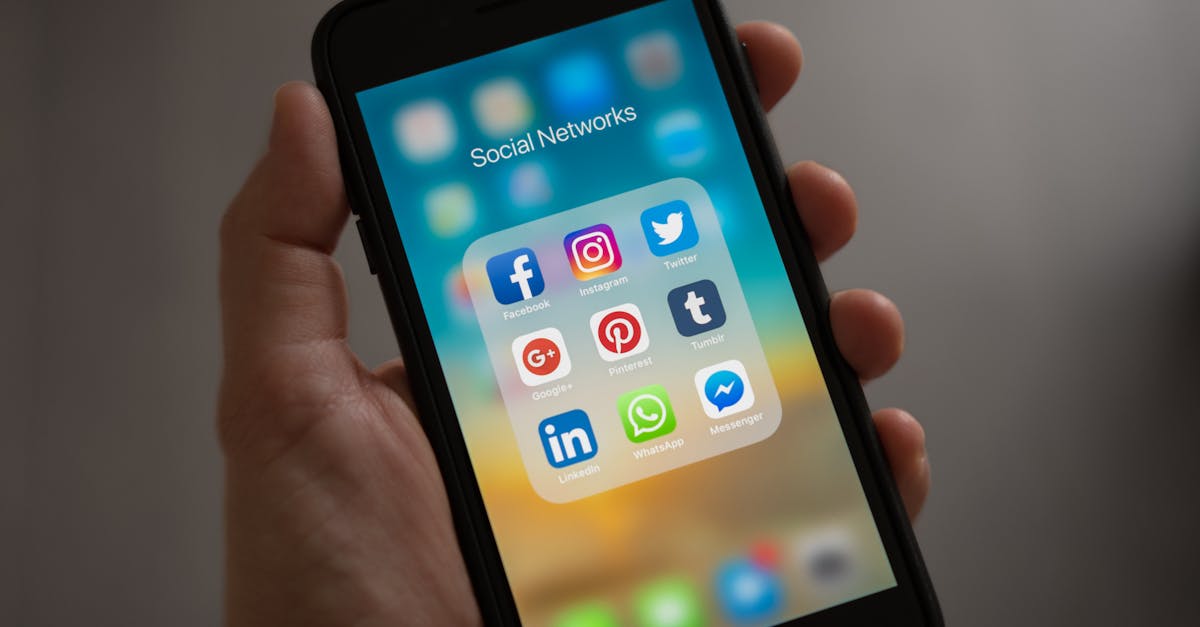 découvrez l'univers des réseaux sociaux avec notre guide complet. apprenez à optimiser votre présence en ligne, à engager votre audience et à développer votre stratégie de contenu. explorez les dernières tendances, astuces et outils pour maîtriser le monde du social media et booster votre visibilité.