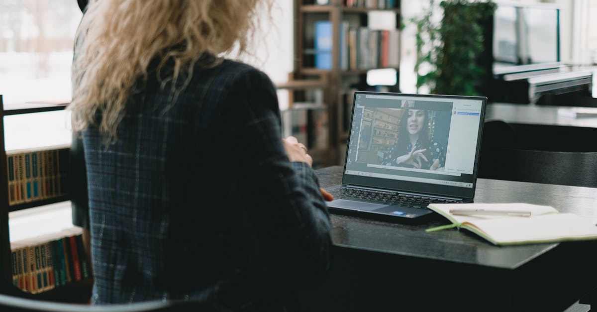 découvrez notre série de webinars interactifs qui abordent des sujets variés et fascinants. participez à des discussions enrichissantes avec des experts, posez vos questions en direct et améliorez vos connaissances tout en restant dans le confort de votre maison. ne manquez pas cette opportunité d'apprendre et d'échanger!